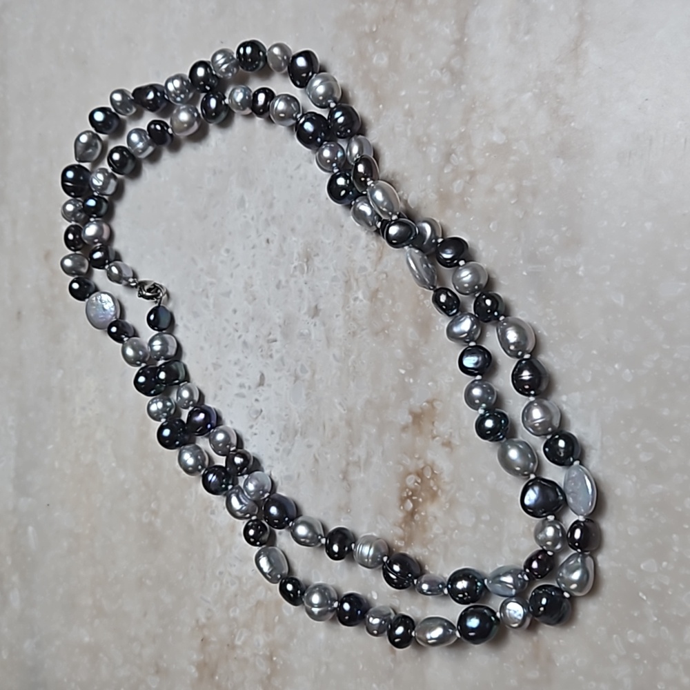 😍925 Silver & Grey Pearl Necklace 36"😍NWOT